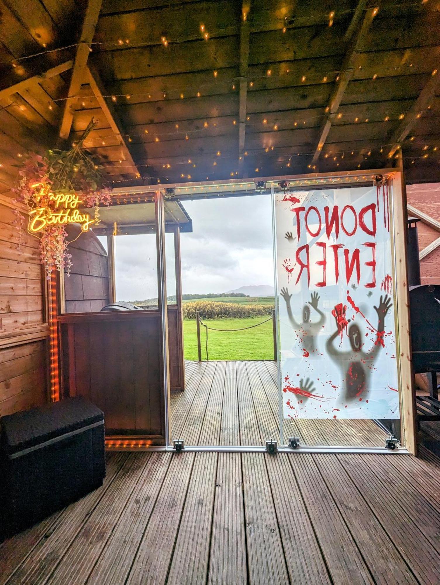 Finn Village - Loch Lomond Sunset Glamping Pod - Private Ofuro Hot Tub Drymen