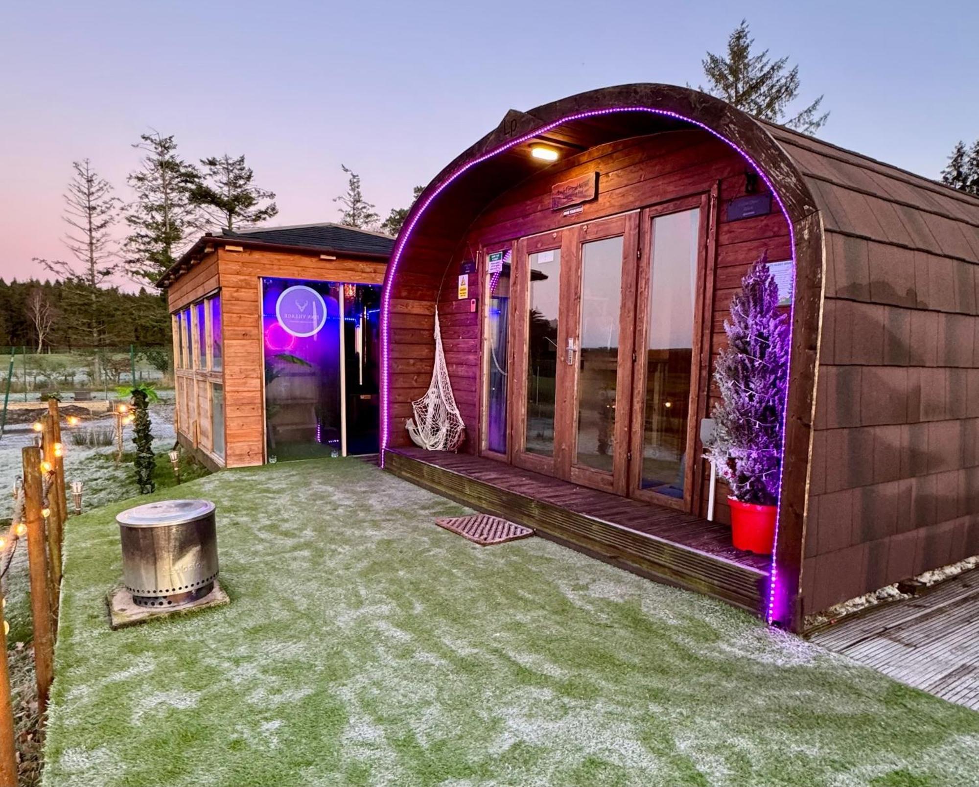 Finn Village - Loch Lomond Sunset Glamping Pod - Private Ofuro Hot Tub * Drymen