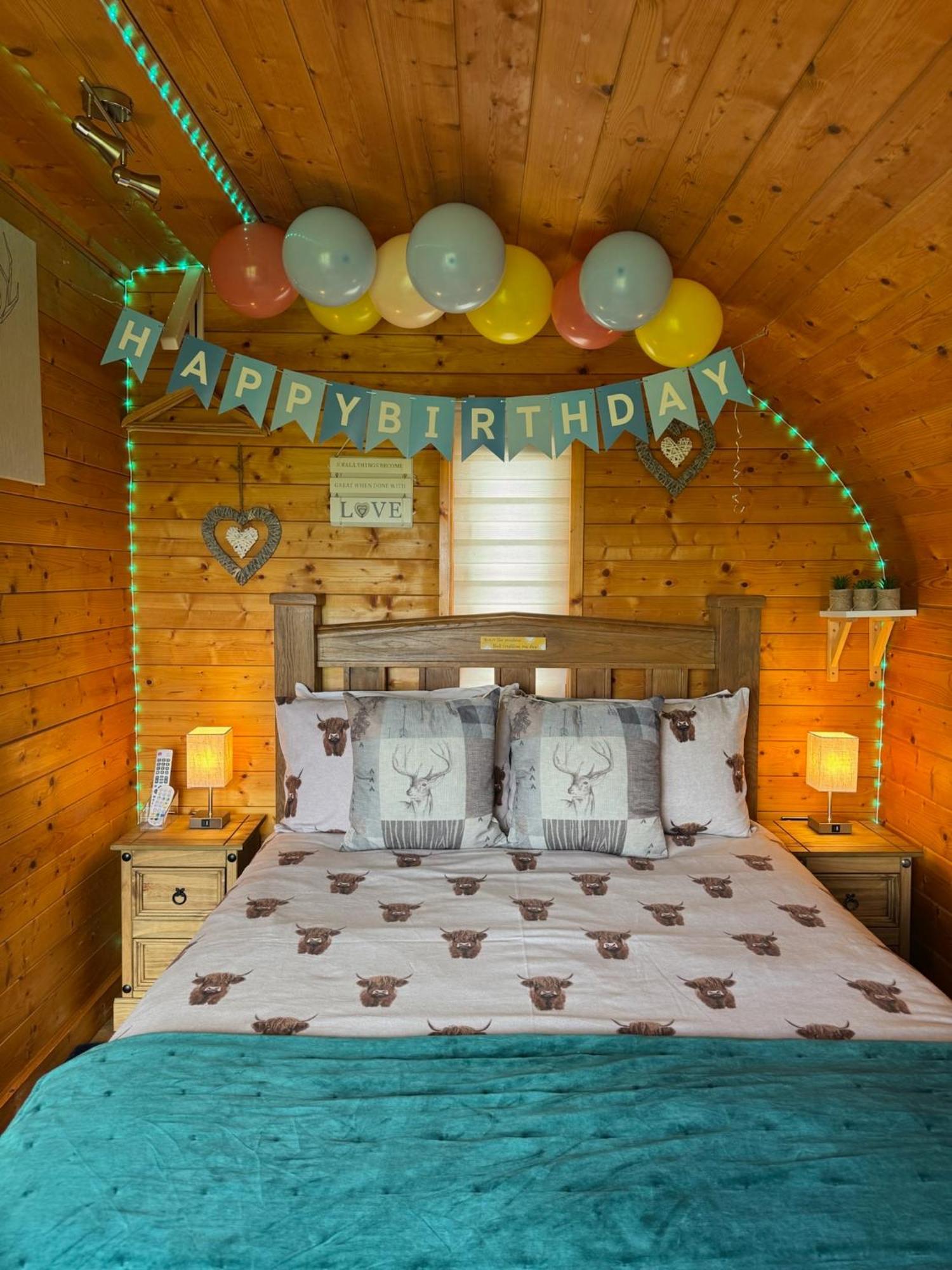 Apartment Finn Village - Loch Lomond Sunset Glamping Pod - Private Ofuro Hot Tub *