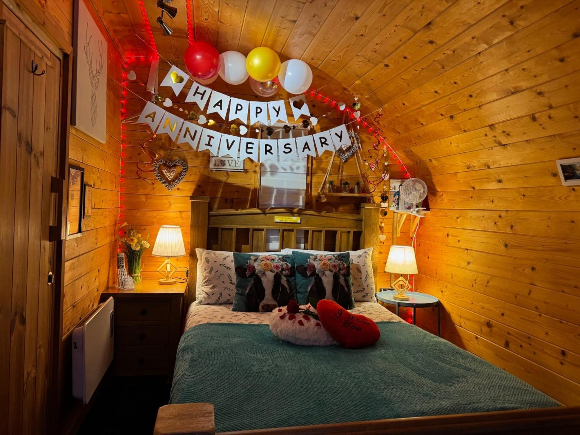Finn Village - Loch Lomond Sunset Glamping Pod - Private Ofuro Hot Tub *