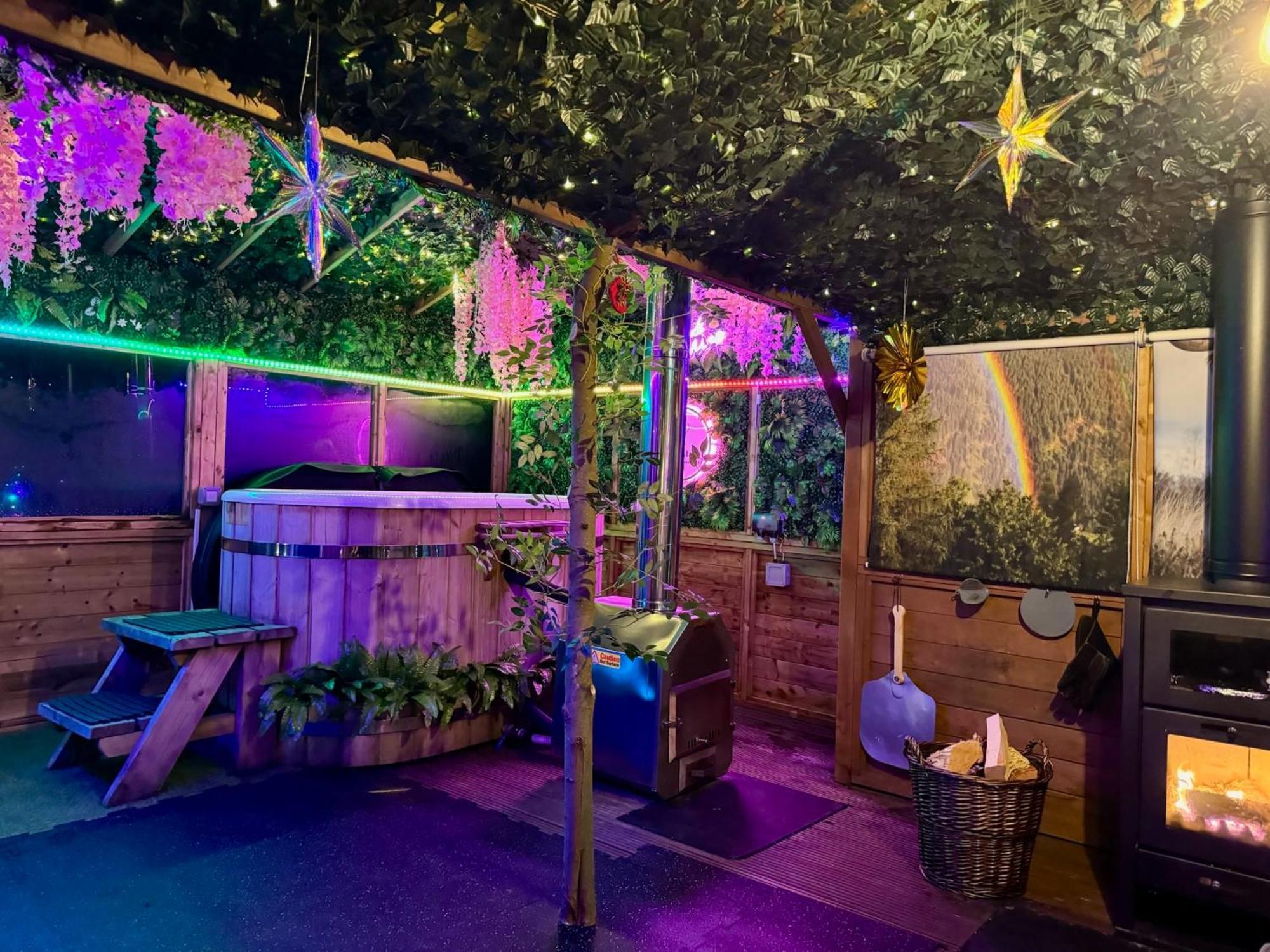 Apartment Finn Village - Loch Lomond Sunset Glamping Pod - Private Ofuro Hot Tub